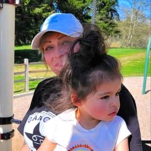 Meet your Posher, Lauren